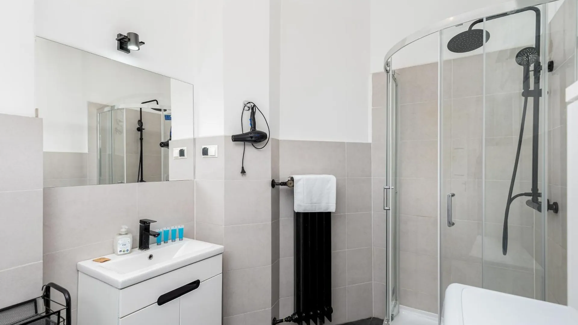 Lenartowicza Standard Apartment Krakow