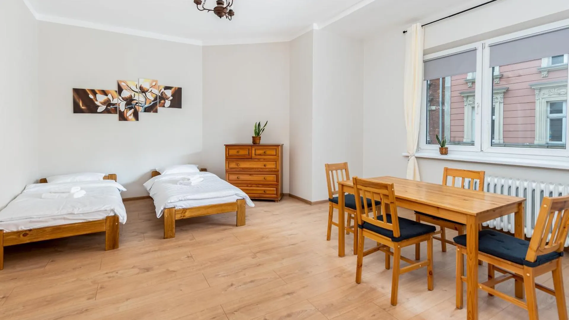Lenartowicza Standard Apartment Krakow Poland