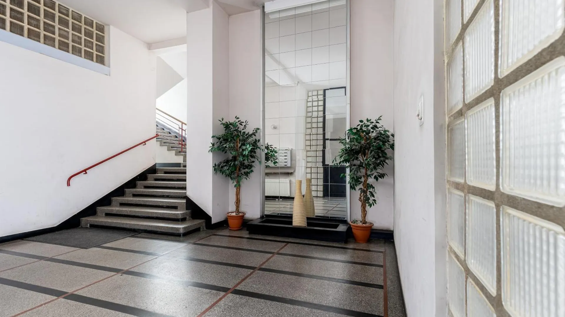 Lenartowicza Standard Apartment Krakow